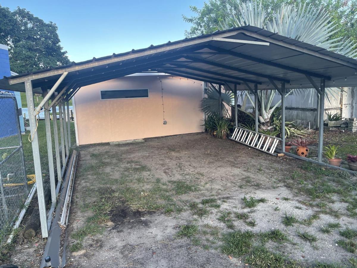 Rim Canal Cottage 'Yellow House' With Canal Views & Boat Dock Cottage Okeechobee Exterior photo